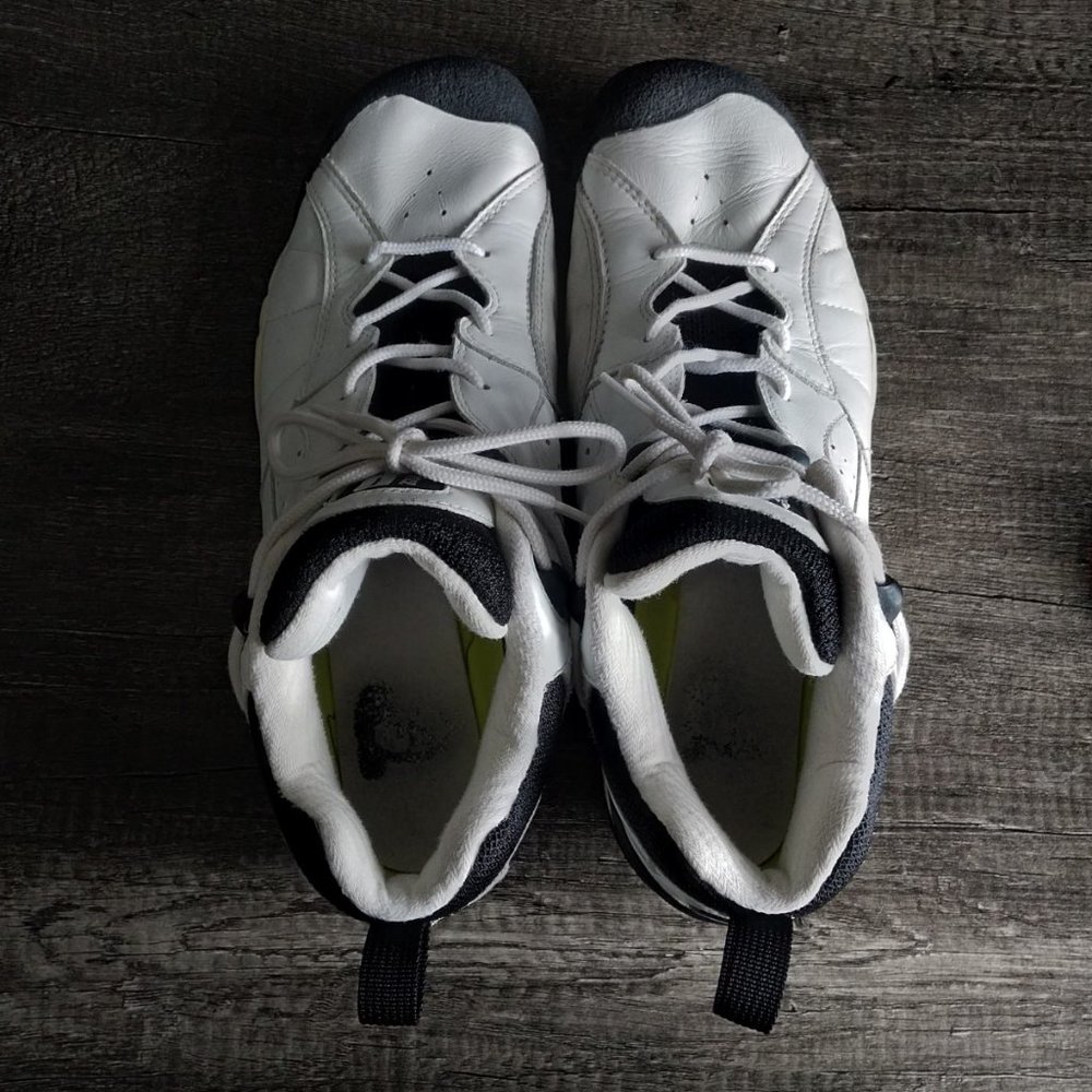 The ORIGINAL Prince NFS indoor court shoe (11 US)